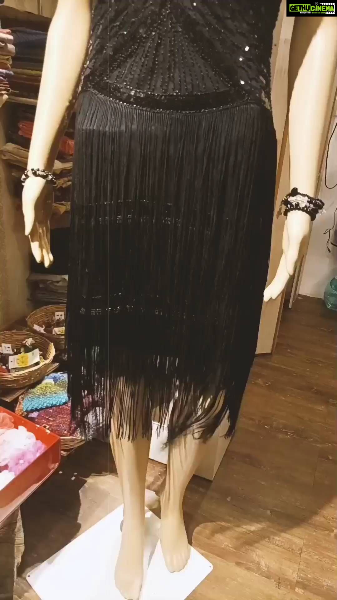Vanitha Vijayakumar Instagram - Black sequin applique with tassel sheath flapper dress🪄🖤 Dm for price & details📩 #vanithavijaykumarstyling #entrepreneur #women #fashion #girls #business #chennai #ootdfashion #accessories #trending #life #party #girl #makeover #shopping #onlineshopping #onlineshop #style #outfits #outfit #store #makeover #reelsinstagram #reelitfeelit #reelsvideo #reels #reelkarofeelkaro #reelsindia #instagramhub Khader Nawaz Khan Road