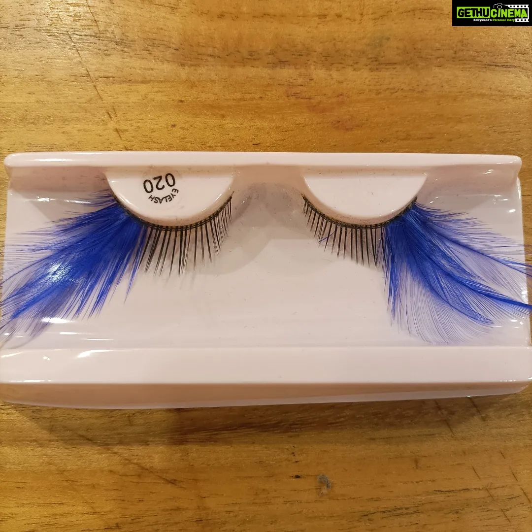 Vanitha Vijayakumar Instagram - Delicate & gorgeous ultra-long wispy feathered eyelashes🪶👁 Dm for price & details📩#vanithavijaykumarstyling #eyelashextensions #eyes #eyelashes #women #womensfashion #girl #girls #style #styling #stylist #fashion #ootd #picoftheday #pictureoftheday #dress #accessories #makeover #onlineshopping #onlineshop #boutique #boutiqueshopping #boutiquefashion Khader Nawaz Khan Road