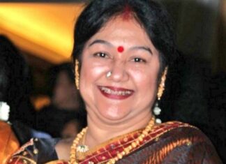 Vanitha Vijayakumar Instagram - Been a hard few days … she would have been 68 years old… gone too soon … happiest birthday ma miss u more than ever … hold on to your loved ones .. life is too unpredictable..