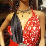 Vanitha Vijayakumar Instagram - Heavy japan satin saree heart print saree draped has maxi ❤🖤💃🏻 Dm for price & details📩 #vanithavijaykumarstyling #outfitoftheday #outfit #outfits #women #womensfashion #girl #girls #style #styling #stylist #fashion #ootd #picoftheday #pictureoftheday #dress #accessories #makeover #onlineshopping #onlineshop #boutique #boutiqueshopping #boutiquefashion Khader Nawaz Khan Road