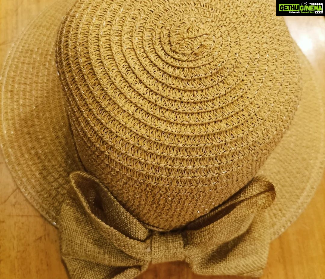 Vanitha Vijayakumar Instagram - Your new beachin' bestie🤠women's classic wide brim sun hat👒 🤳swipe left to see the available colors & design's 🎨 Dm for price & details📩 #vanithavijaykumarstyling #outfitoftheday #outfit #outfits #women #womensfashion #girl #girls #style #styling #stylist #fashion #ootd #picoftheday #pictureoftheday #dress #accessories #makeover #onlineshopping #onlineshop #boutique #boutiqueshopping #boutiquefashion Khader Nawaz Khan Road