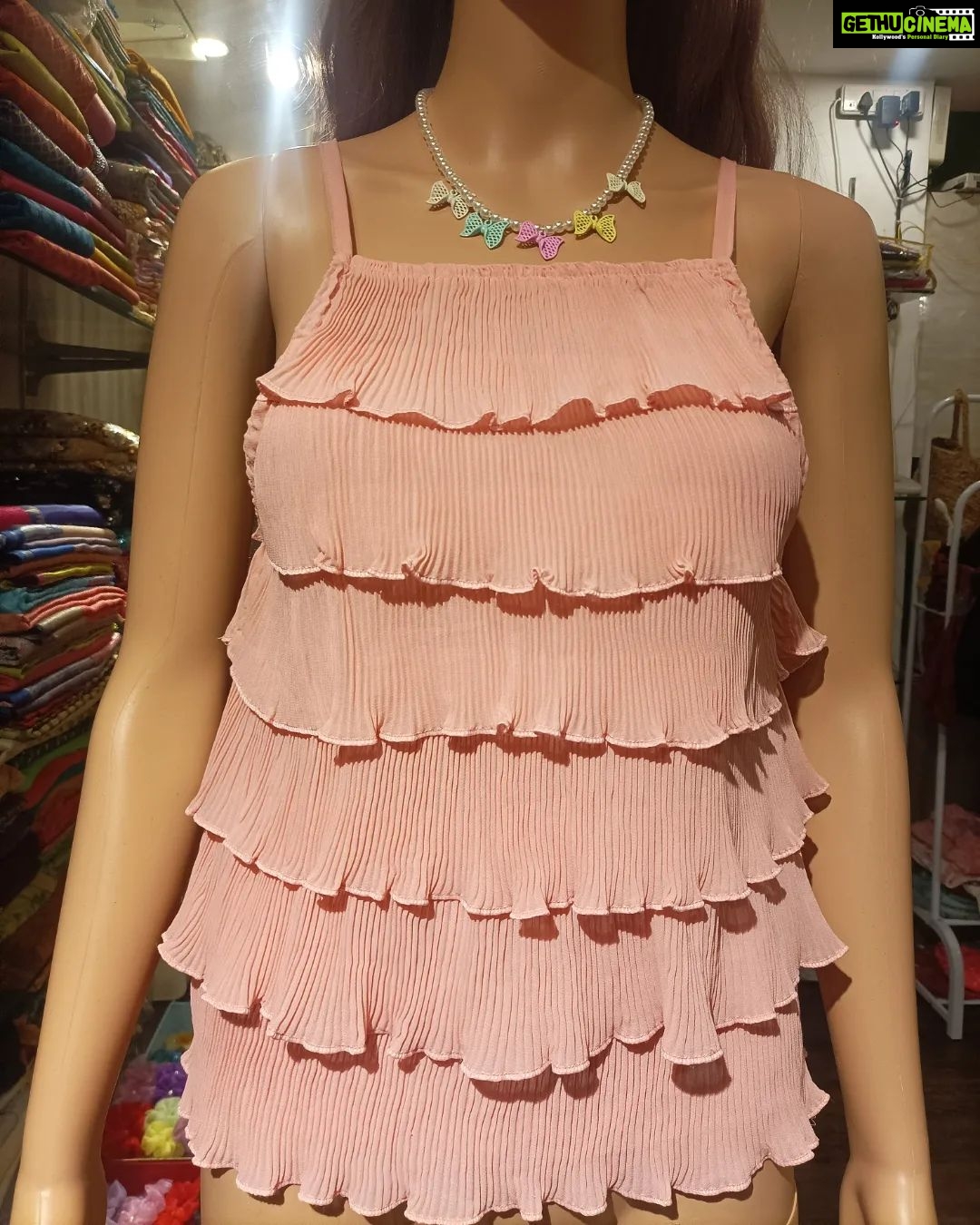 Vanitha Vijayakumar Instagram - Striped ruffle tiered top👕 swipe left to see the available colors🎨 Buy this tops in just 999/-💁🏻♀️ Offer is going on hurry up ladies🛒🛍 #vanithavijaykumarstyling #outfitoftheday #outfit #outfits #women #womensfashion #girl #girls #style #styling #stylist #fashion #ootd #picoftheday #pictureoftheday #dress #accessories #makeover #onlineshopping #onlineshop #boutique #boutiqueshopping #boutiquefashion Khader Nawaz Khan Road
