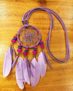 Vanitha Vijayakumar Instagram - Lucky dream catcher necklace🪶 Dm for price & details📩 #vanithavijaykumarstyling #outfitoftheday #outfit #outfits #women #womensfashion #girl #girls #style #styling #stylist #fashion #ootd #picoftheday #pictureoftheday #dress #accessories #makeover #onlineshopping #onlineshop #boutique #boutiqueshopping #boutiquefashion Khader Nawaz Khan Road