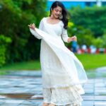 Varsha Bollamma Instagram - Styled by @officialanahita Outfit: @preevindesigns Footwear: @septembershoes Pic: @charannpallatiphotography