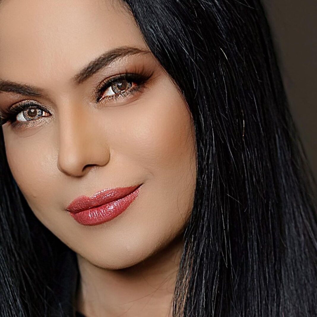Veena Malik Instagram - #⚡