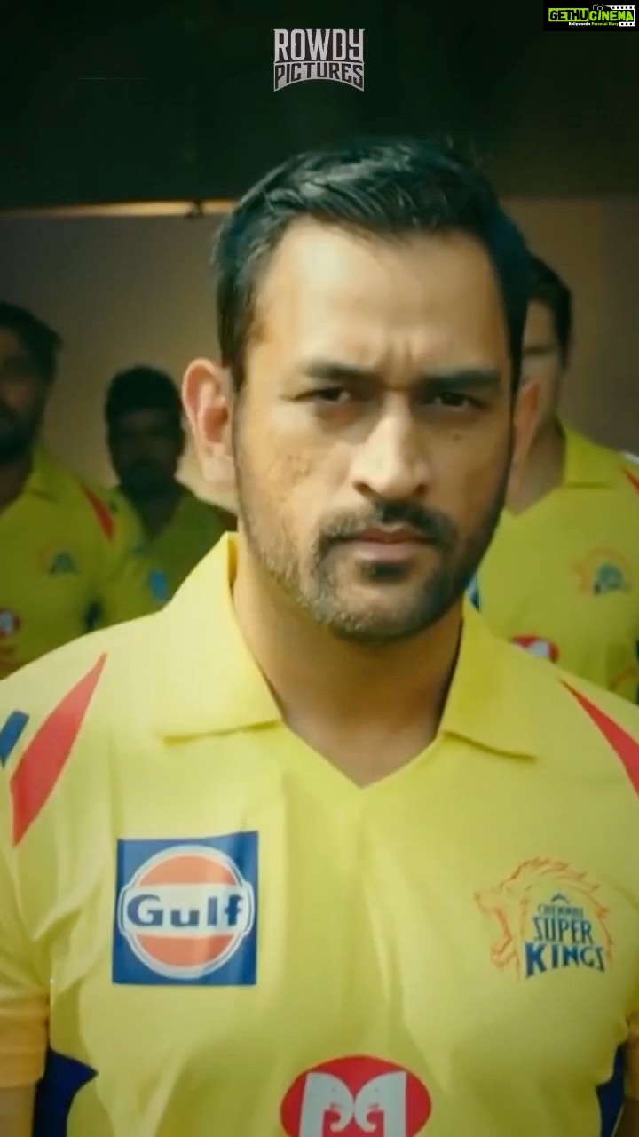 Vignesh Shivan Instagram - You are Idol @mahi7781 !! We love you beyond what words could explain dearest #dhoni #mahiBhai Love you loads 🥰🥰❤️❤️❤️❤️🤗😞🥰❤️❤️❤️🥰❤️🔥❤️🔥❤️🥰🥰❤️☮️❤️☮️❤️☮️❤️❤️
