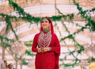 Vignesh Shivan Instagram - From Nayan mam … to Kadambari … to #Thangamey …. to my baby ….. and then my Uyir … and also my Kanmani ….. and now … MY WIFE 😇☺️😍😘❤️🥰🥰😘❤️😇😇😍😍 #WikkiNayanWedding #WikkiNayan Photography by @storiesbyjosephradhik Filmed by @theweddingfilmer Makeup by @puneetbsaini Hair styling by @amitthakur_hair Designed by @jade_bymk  @monicashah1207 Styled by @shaleenanathani Wedding Planners - @shaadisquad Decor by @altair_decor Sheraton Grand Chennai Resort & Spa