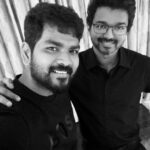 Vignesh Shivan Instagram - Happy birthday to #thalapathy #vijay sir :) #MathaapuSirippu endrum irukka... wishing you the best of everything :) stay blessed with good health , wealth , happiness & peace ☮️forever ! ;) ☮️💐💐🧚🏼🧚🏼😇😇😇🥳💞💞💓💓💗💖💖 #hbdthalapathyvijay #happybirthday #AndhaKannaPaathaka respect always 😇😇😇😇 💞💞💐💐 Chennai, India