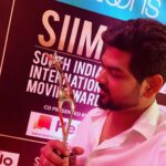 Vignesh Shivan Instagram – ThankYou @siimawards for my first award as a lyric writer 😇 dedicating this award to #NaMuthukumar sir 
Taking the award On behalf of the excellent #karthiknetha @lyricist_vivek & other nominees 😇😇🥳🥳🥳🌟🌟🎉🎉🎉 #lyricwriting #writing #writingcommunity #writers #writersofinstagram #anbaanafans #NaanaThaana #thaanaserndhakoottam #lyrics Lusail Iconic Stadium