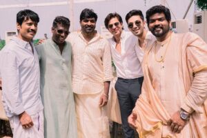 Vignesh Shivan Instagram - Happy moments of life ☺️☺️❤️❤️💐💐😇😇😇 

#wikkinayanwedding