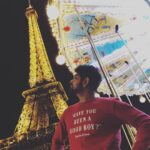 Vignesh Shivan Instagram – #Paris #eiffeltower #eiffeltoweratnight Paris, France