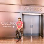 Vignesh Shivan Instagram - Oru Naal .... ;) the doors for all your dreams will open ! Point is ... always keep standing right there !! 😇😇😇 #berightthere !! #throwback #dreams #oscars #wishes #lifeisallpositive #lifeisallabouttheride #keepworking #towardsthesun #everythingisenergy #everythingispossible #everythingispositive