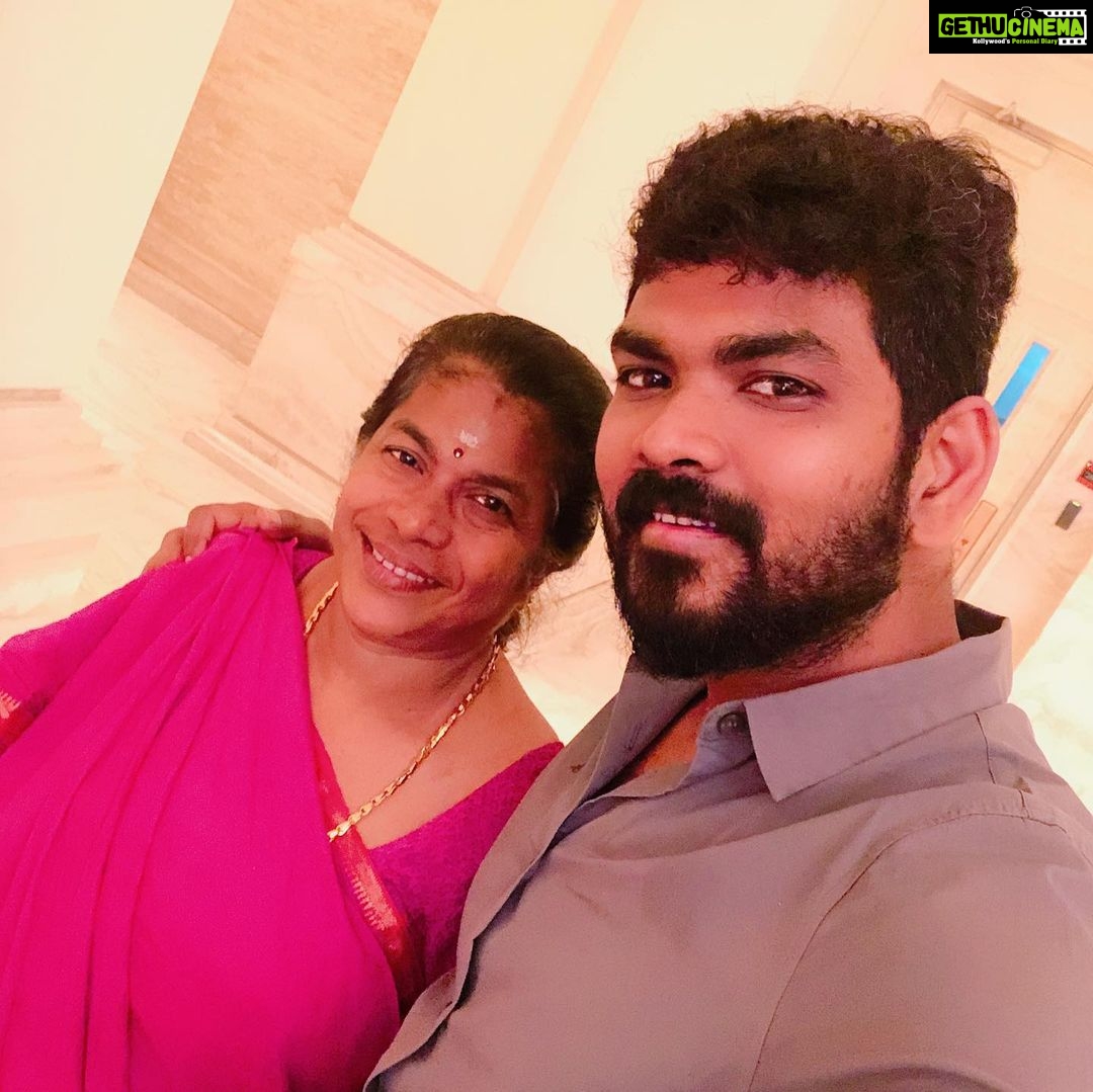 Vignesh Shivan Instagram - அம்மா 😘😘😘😘😘 every day is Mother’s Day for all of us who love our moms to another level 😍😍😌😌😌🥳🥳🥳🎉🎉🎉🎉🎉 My lovely God needs more of God’s blessings to stay as happy n healthy as she is now, forever !! God bless all mothers around the planet !!! # #mothersday #god #everything #celebrate #everyday #blessed #godisgood
