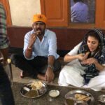 Vignesh Shivan Instagram - The Golden Temple (Harmandir Sahib), located in the city of Amritsar, India is a Sikh gurdwara (place of worship). ... Located inside many gurdwaras are common kitchens/canteens known as a langar. At the langar, food is served to all visitors regardless of faith or background #Langar #24/7 #foreveryone