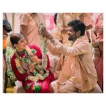 Vignesh Shivan Instagram - Am Married ❤️😘☺️🥰😍😍😍😍 Jus the Beginning of a bigger , stronger , crazy love story wit you my #Thangamey ! Love you #Thangamey #Kanmani Kadambari and now my wife ! 😘🥰☺️ Photography by @storiesbyjosephradhik Filmed by @theweddingfilmer Makeup by @puneetbsaini Hair styling by @amitthakur_hair Designed by @jade_bymk  @monicashah1207 Styled by @shaleenanathani Wedding Planners - @shaadisquad Decor by @altair_decor #WikkiNayanWedding #NayantharaVigneshShivan Sheraton Grand Chennai Resort & Spa
