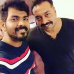 Vignesh Shivan Instagram - while the whole world is raving about #sacredgames got an opportunity to meet the inspiring , genius , cult director @anuragkashyap10 sir 🤩😇😎 #vikramadityamotwane #netflix #netflixshows #inspiration #cult #filmmaker