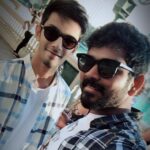 Vignesh Shivan Instagram – #thankyouthankyouthankyou for the warm welcome Kinggsss @anirudhofficial 
Insta-Gramam is cool 😎 🌟✨ Los Angeles, California