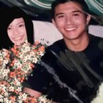 Aaron Aziz Instagram – TabarakALLAH Alhamdulillah Segala puji bagi MU ya ALLAH Jodoh kan saya hamba mu yg bernama @diyanahalik seorang Isteri dan Ibu yg sangat Penyayang, lemah lembut dan Tak pernah selama 19 tahun sebagai Suami Isteri dia tinggi suara atau keluar kata kata kesat. Thank you Dar for loving me. Don’t know what I’ll be if ALLAH hadn’t sent you to me. Pls forgive my ugly edit utk cover aurat Isteri saya… HAPPY 19th Anniversary sayang. Love you always n forever…