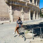 Aishwarya Rajesh Instagram - Rome with me 🤩 Beautiful #colosseum #rome #romeitaly Travel partner @gtholidays.in Colosseum & Forum Romanum