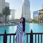 Akanksha Puri Instagram - Teri Gallian ❤️ . . #reelsofinstagram #reelitfeelit #song #reels #trending #fun ##love #travel #trendingreels #dubai #burjkhalifa #goodvibes #video #song #terigalliyan #ekvillain #vibes #me #akankshapuri #❤️