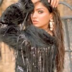 Akanksha Puri Instagram - Hotness Alert 🚨🔥 . . . . Beautifully captured by @amitkhannaphotography Styling @stylingbyvictor @sohail__mughal___ Mua @darenmemonofficial Hair @jayshreethakkarhairartist Video credit @oyecreator #reelitfeelit #reels #shoot #photoshoot #love #video #song #goodvibes #summer #hot #diva #fitness #swimmingpool #goodvibes #beingme #trending #akankshapuri #❤️ JW Marriott Mumbai Juhu