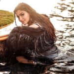 Akanksha Puri Instagram - Posted @withregram • @amitkhannaphotography Bringing back sexy ! The gorgeous @akanksha8000 Shot by @amitkhannaphotography Styling @stylingbyvictor @sohail__mughal___ Mua @darenmemonofficial Hair @jayshreethakkarhairartist . . #swimwear #sexy#girl #girls #fashion #akankshapuri #amitkhannaphotography #amitkhanna @amitkhannaphotography