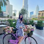 Akanksha Puri Instagram - Dubai …. I will never get over you 🥰❤️💫 . . #travel #travelphotography #travelgram #burjkhalifa #dubailife #instagood #instagram #photooftheday #dubai #picoftheday #girl #happy #me #beingme #akankshapuri #❤️ Othmanslounge
