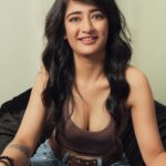 Akshara Haasan Instagram – Happy Sunday. 

📸 @thereubenellisss 
Make up @tush_91 
Hair @sankpalsavita