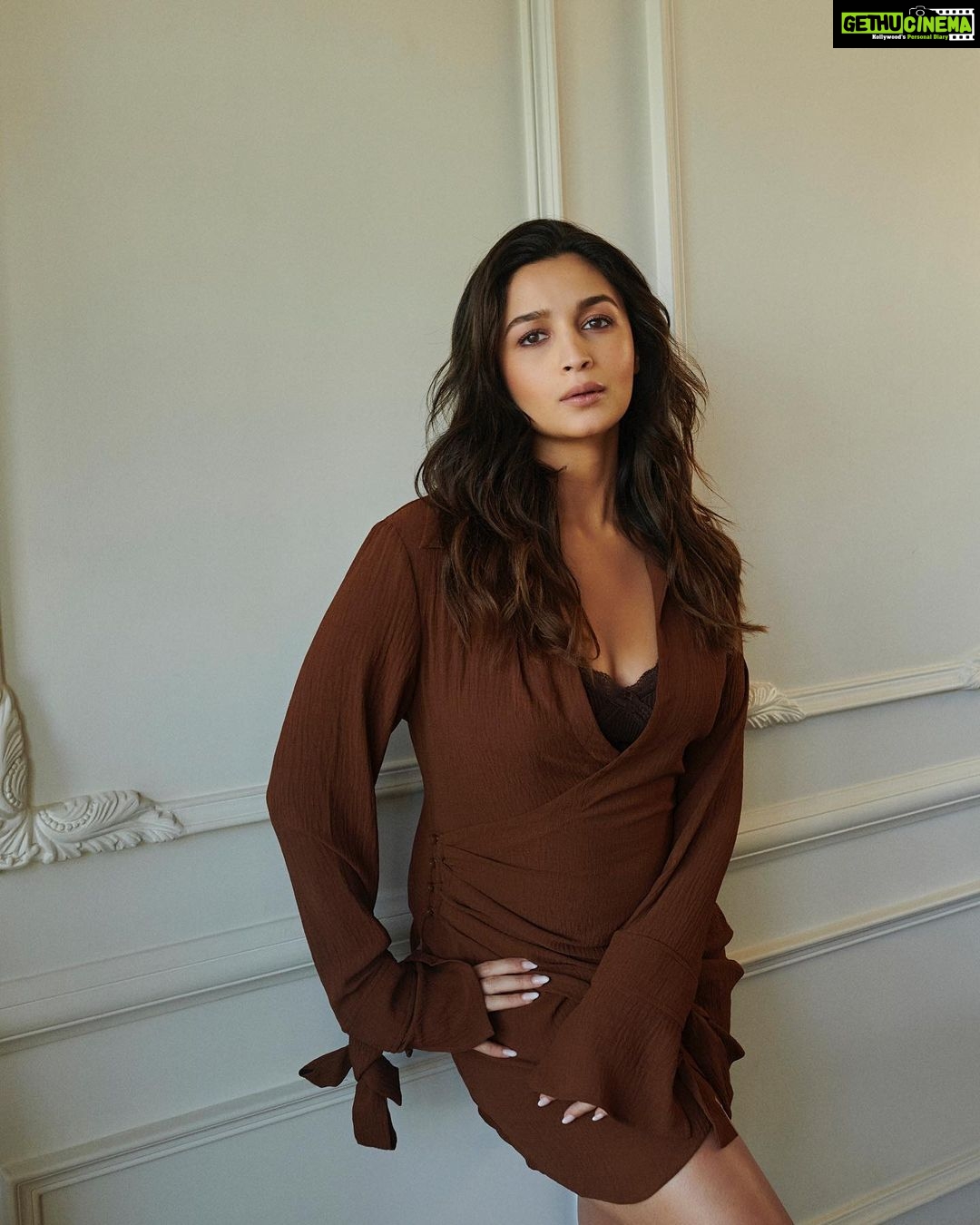 Alia Bhatt - 3.7 Million Likes - Most Liked Instagram Photos