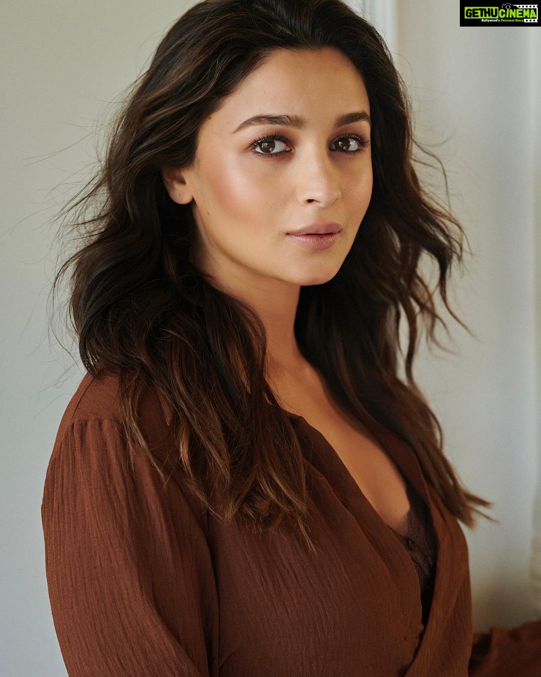 Alia Bhatt - 3.7 Million Likes - Most Liked Instagram Photos