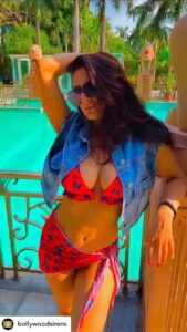 Ameesha Patel Instagram - Posted @withregram • @bollywoodsirens The #Gorgeous #Favorite @ameeshapatel9 gives #Summer #Body #Goals in a #Super #Sexy #Looks from her #Delhi trip. #Wow is an understatement. ❤️‍🔥 #delhidiaries #fashionista #Beauty 😘 #summertime #AmeeshaPatel #BollywoodSirens #Collab with ameeshapatel9675
