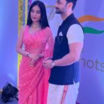 Amrita Rao Instagram – YE PYAR KI JEET HAI !!
@ministryofculturegoi honoured us for #coupleofthings as the “Cultural Brand Ambassadors of India” amongst 75 Content Creators of the Country on the occasion of 75 years of Independence !!! 
JAI HIND 🇮🇳#aazadikaamritmahotsav ❤️#ministry #harghartiranga 
Styled By @mrignain