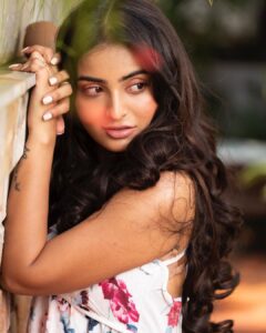 Ananya Nagalla Instagram - 🌺

Photography : @anuragkamilla 
MUA : @makeuploungebydurga

#ananyanagalla