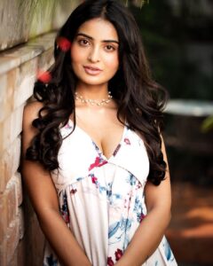 Ananya Nagalla Instagram - 🌺

Photography : @anuragkamilla 
MUA : @makeuploungebydurga

#ananyanagalla