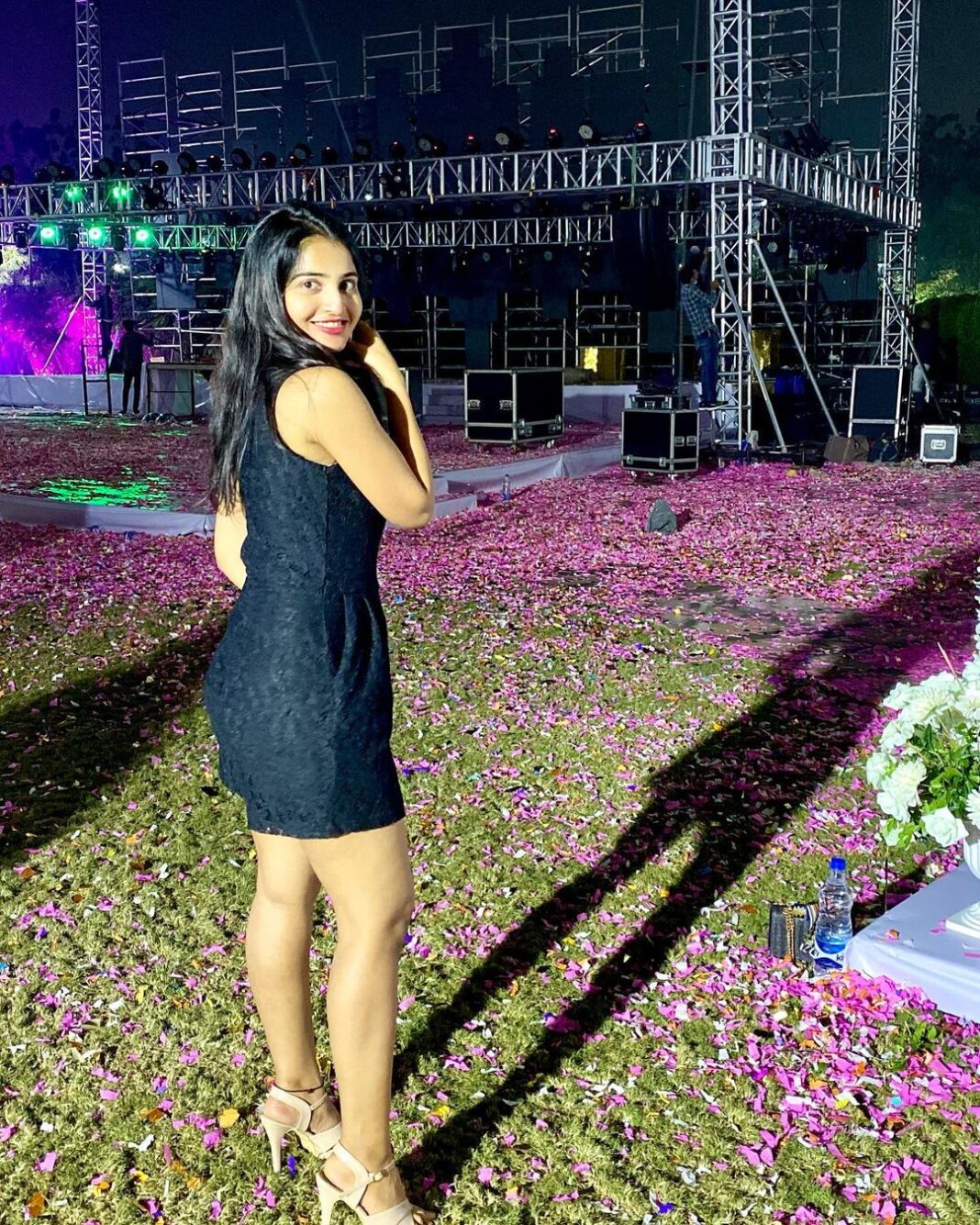 Ananya Nagalla Instagram - Happy new year❤️ Wishing all of you to be in a blissful state every day🥰 and not to get effected by happy or sad ❤️ Thank you for all the unexpected love throughout last year . I love you ❤️ #ananyanagalla #happynewyear