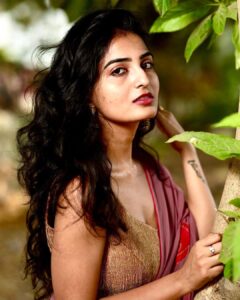 Ananya Nagalla Instagram - Taking you guys back to 2019,  the time i was looking chubby and innocent 👻

Dress : @lavanya_kotaru_ 

#love #ananyanagalla