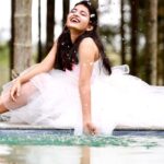 Ananya Nagalla Instagram - Comment your favourite photo 🧐 📷 : @dheerajroyale 👗 : @aksharabingi #ananyanagalla