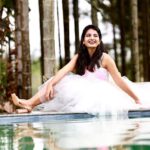 Ananya Nagalla Instagram - Comment your favourite photo 🧐 📷 : @dheerajroyale 👗 : @aksharabingi #ananyanagalla