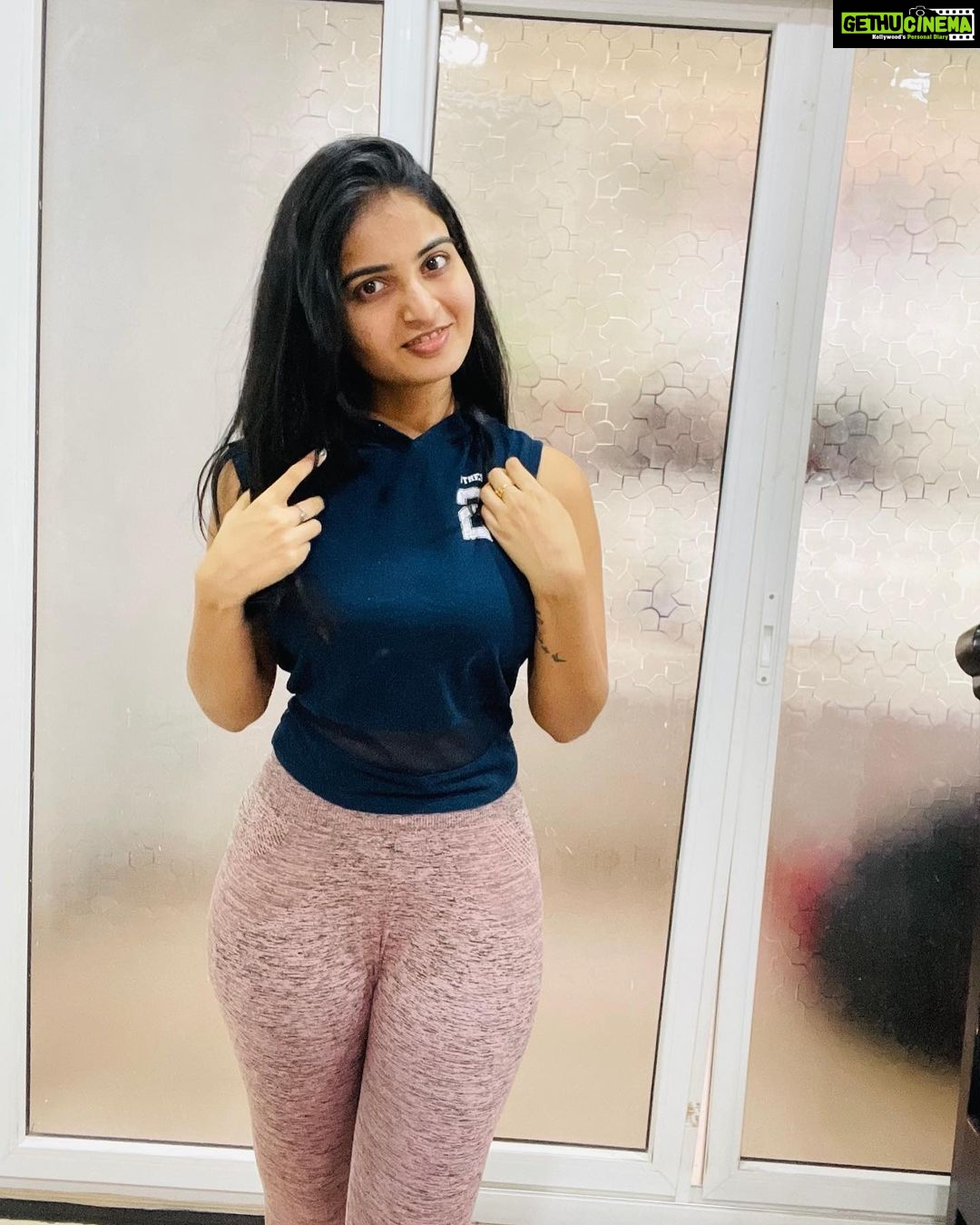 Ananya Nagalla Instagram - Happiness is homemade❤️ #ananyanagalla #behappy