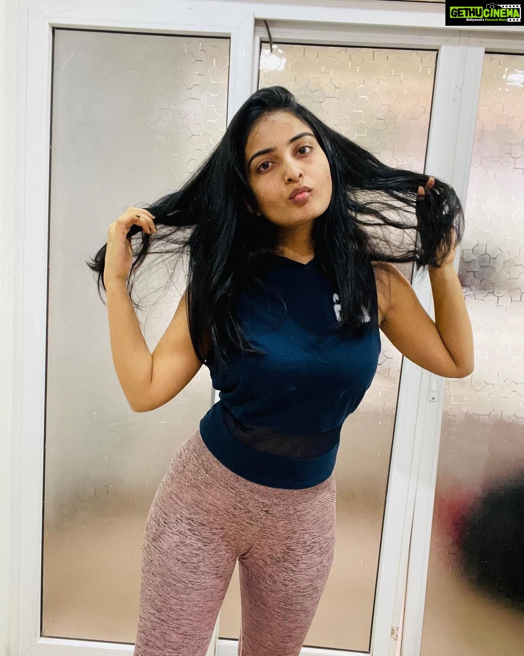 Ananya Nagalla Instagram - Happiness is homemade❤️ #ananyanagalla #behappy