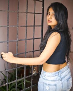 Ananya Nagalla Instagram - Life is full of beauty ❤️ Just because we don’t see it sometimes doesn’t mean that there is nothing Hold it tight my friend. Everything happens for a reason😊 #nevergiveup #lifeisgood #ananyanagalla PC : @mr.subashchandra ❤️