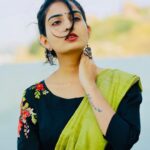 Ananya Nagalla Instagram - Heyloo .. how is your quarantine guys? It seems eventually i got habituated to this lifestyle 🤷‍♀️.. matter entante we can adapt to the situations real quick anavasaramga tension padipotam❤️ #humanpower #keepsmiling BTW lockdown extend chestara? 🤔
