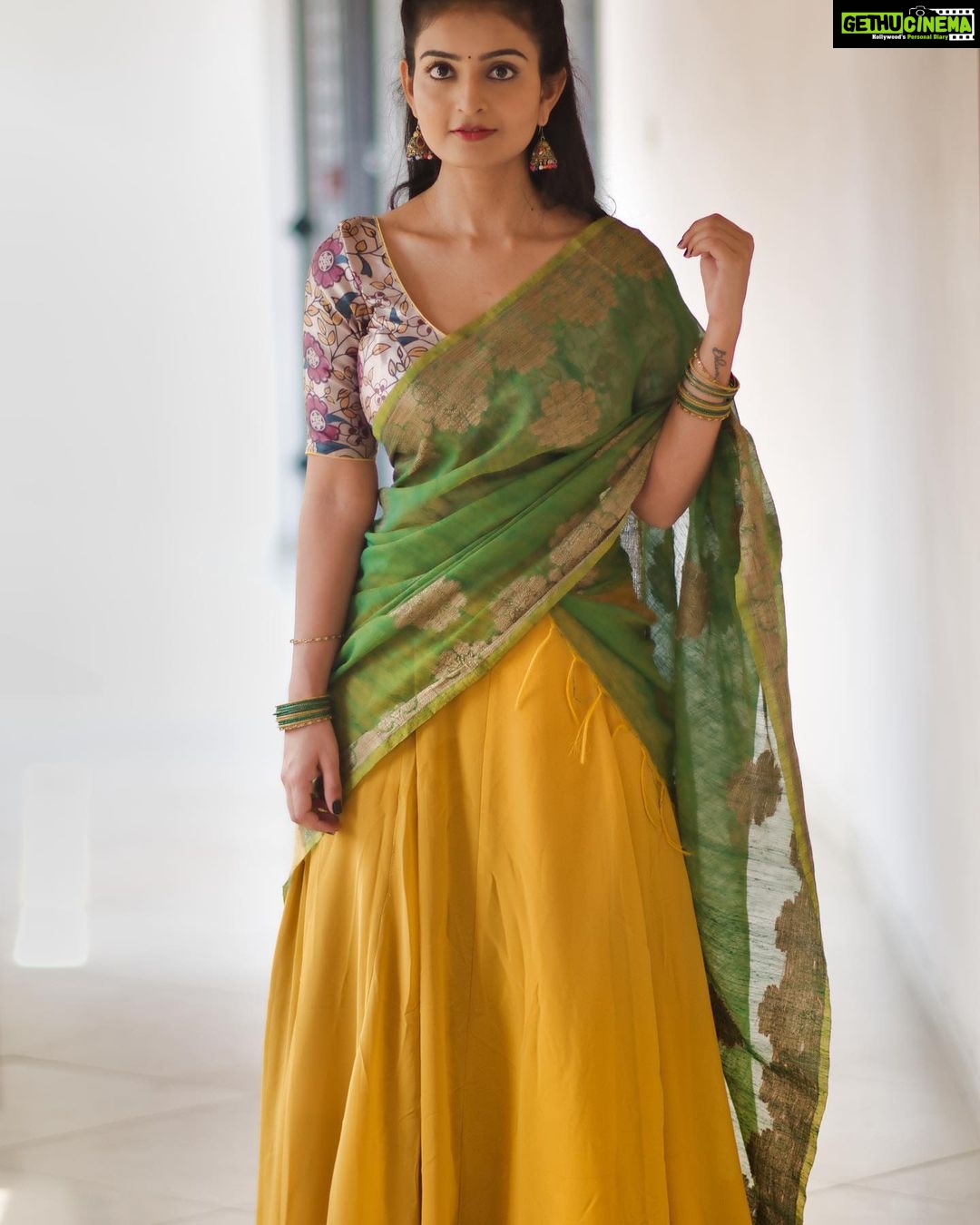 Ananya Nagalla Instagram - Releasing tomorrow finally😀❤️ Photography : @saicharanthejareddyphotography🥰 #excited #vakeelsaabonapril9th #powerstarpawankalyan #halfsaree #ananyanagalla