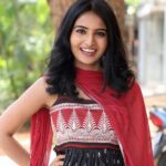 Ananya Nagalla Instagram - Each and every one of you is the reason behind this success .. you have no idea how i am gonna repay it but i am gonna do it for sure🙂 Thanks for everything ❤️🙏 Cant ask for anything more #Playback #ananyanagalla @aryasukku @idineshtej @iam_jakka @iamarjunkalyan @imspandanaofficial @murthyscribe @tnrid @siva_veerapaneni 👗: @shilpacouture Enchanté Café & Confectionery