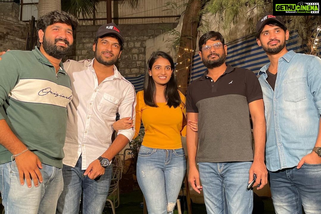 Ananya Nagalla Instagram - Each and every one of you is the reason behind this success .. you have no idea how i am gonna repay it but i am gonna do it for sure🙂 Thanks for everything ❤️🙏 Cant ask for anything more #Playback #ananyanagalla @aryasukku @idineshtej @iam_jakka @iamarjunkalyan @imspandanaofficial @murthyscribe @tnrid @siva_veerapaneni 👗: @shilpacouture Enchanté Café & Confectionery