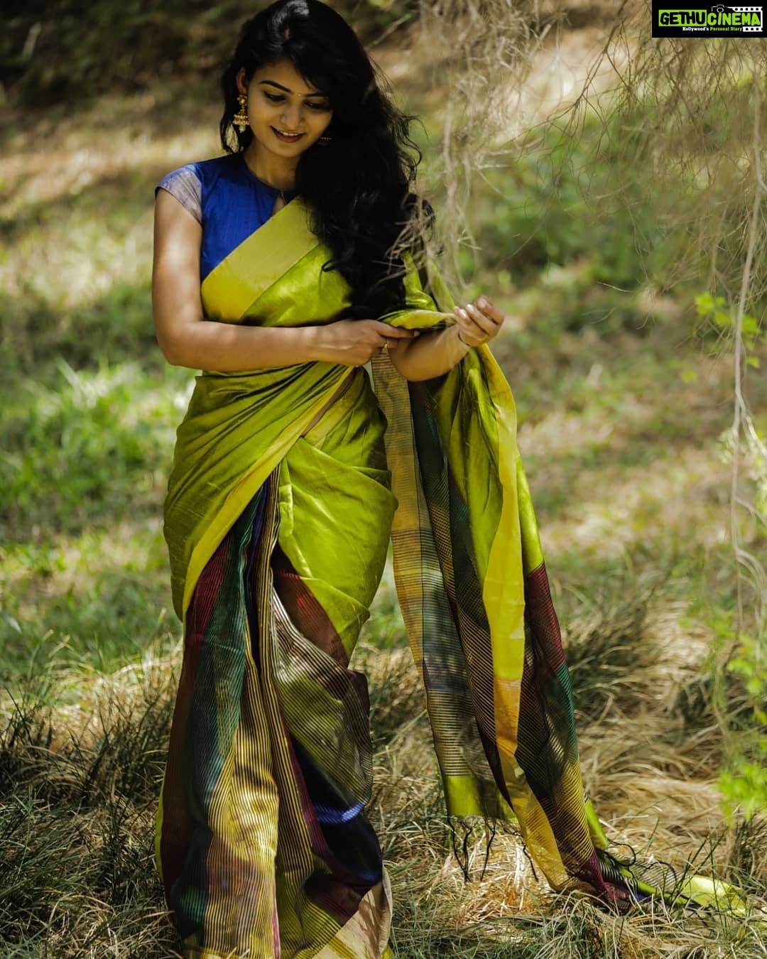Ananya Nagalla Instagram - Sometimes its tough to select some pics from 100's of pics... One such photoshoot is this ππ... PC : @momentsbymr π #sareelove #traditionatitsbest #instapics #finestphotography #bestphotoshoot π