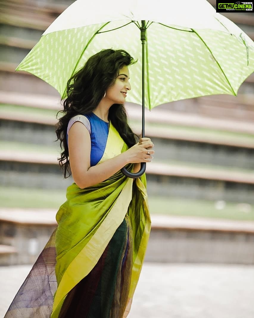 Ananya Nagalla Instagram - Sometimes its tough to select some pics from 100's of pics... One such photoshoot is this ππ... PC : @momentsbymr π #sareelove #traditionatitsbest #instapics #finestphotography #bestphotoshoot π