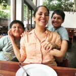 Anasuya Bharadwaj Instagram - Just when the family is in the “Good Food Good Mood” zone!! 🍕🍝🍮🍰😋 #TheBharadwajJournal 🧿❤️ @susank.bharadwaj ! You should pose better though you were famished! Just saying 🤷🏻‍♀️😏