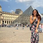 Andrea Jeremiah Instagram – Paris ❤️🥂☀️

@gtholidays.in 

📸 @captsheld 

#paris #tourist #travel #travelbug #globetrotter #eiffeltower #sacrecoeur #montmartre