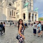 Andrea Jeremiah Instagram – Paris ❤️🥂☀️

@gtholidays.in 

📸 @captsheld 

#paris #tourist #travel #travelbug #globetrotter #eiffeltower #sacrecoeur #montmartre